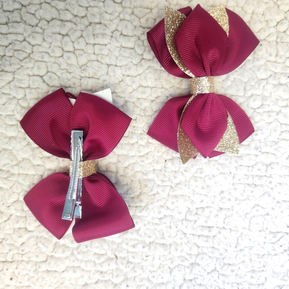 Clip in bows